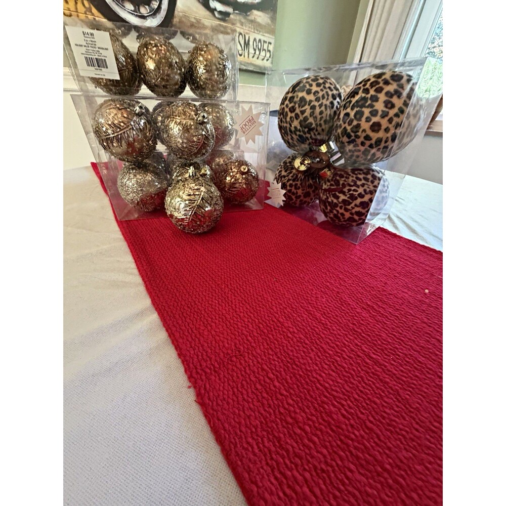 Christmas Ornaments 6 boxes Hanging Shatterproof Round leaf & Animal Pattern
